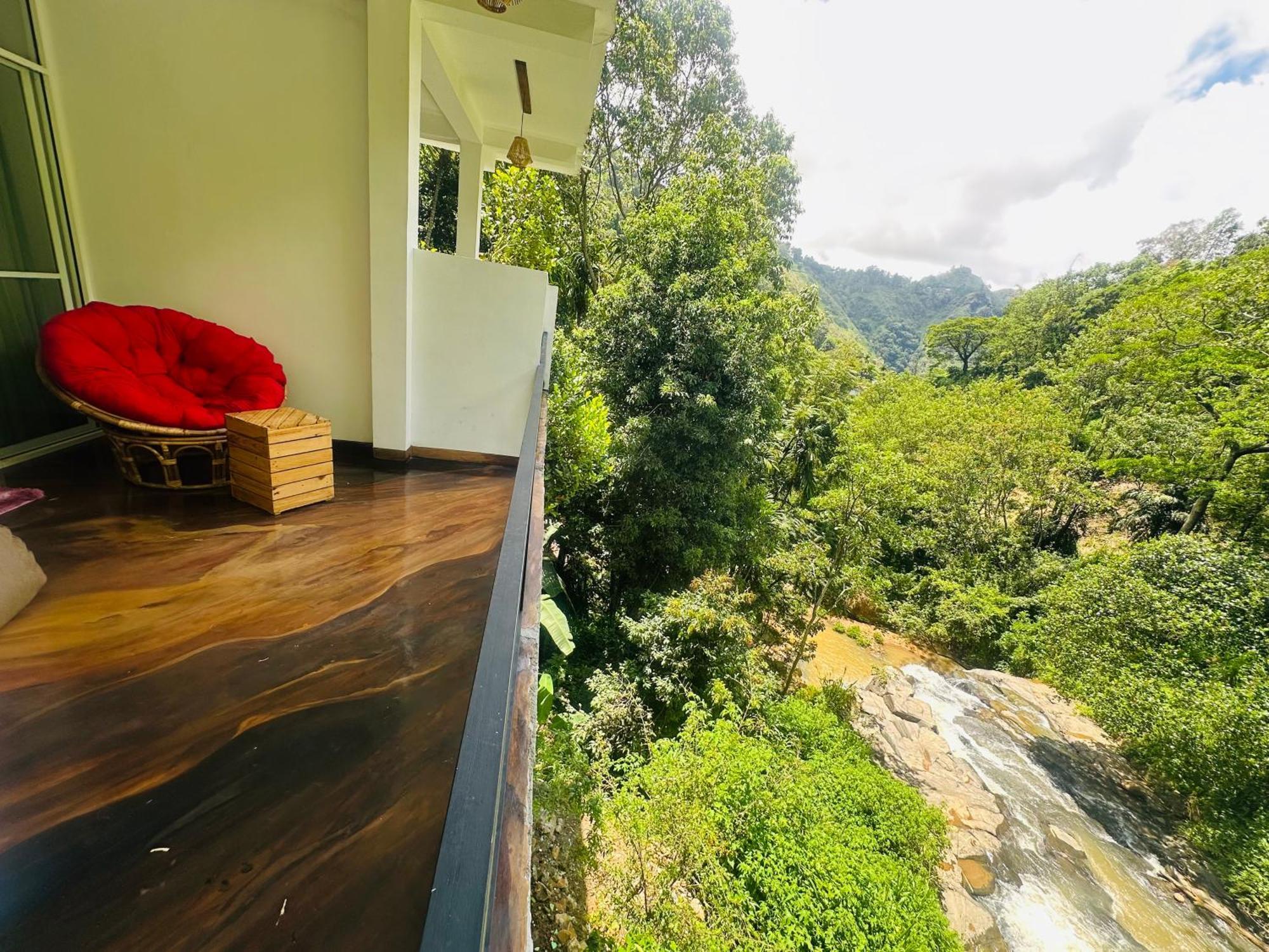 River Splendour Home Stay Ella Kültér fotó